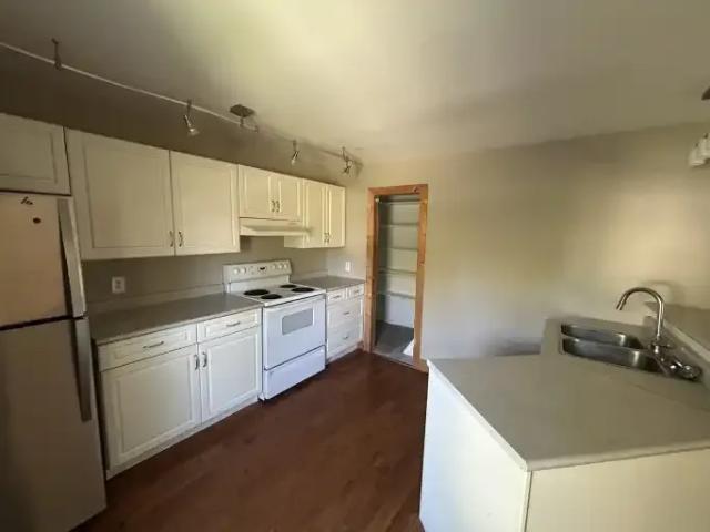 Townhouse for rent in East St. Paul, Manitoba