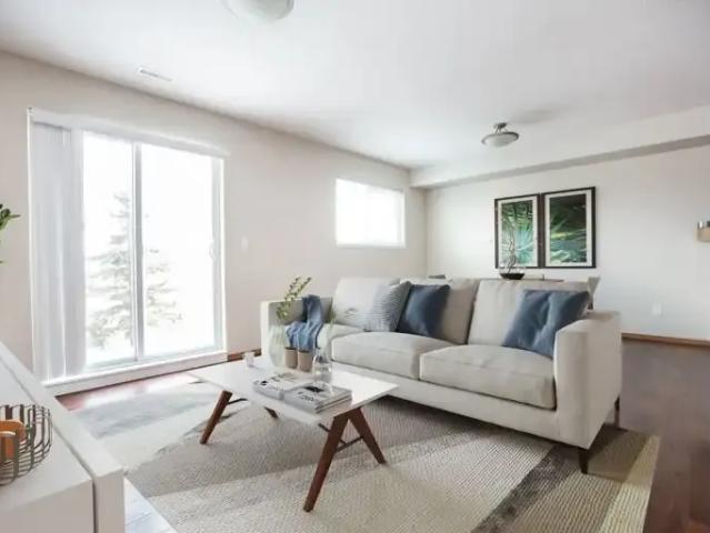 Townhouse for rent in East St. Paul, Manitoba
