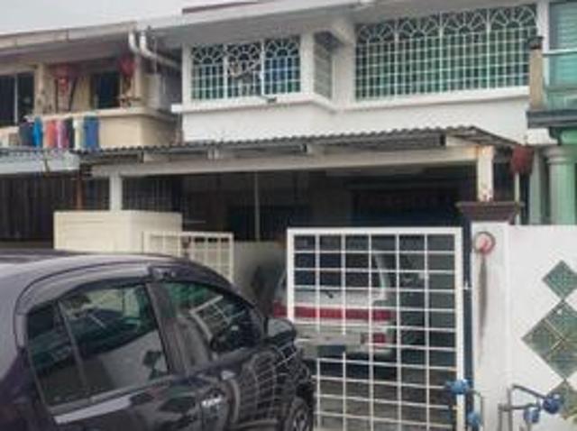 Townhouse for sale in Port Klang, Selangor