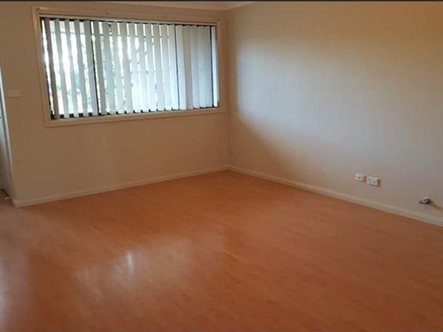 Townhouse for rent in Sydney, New South Wales