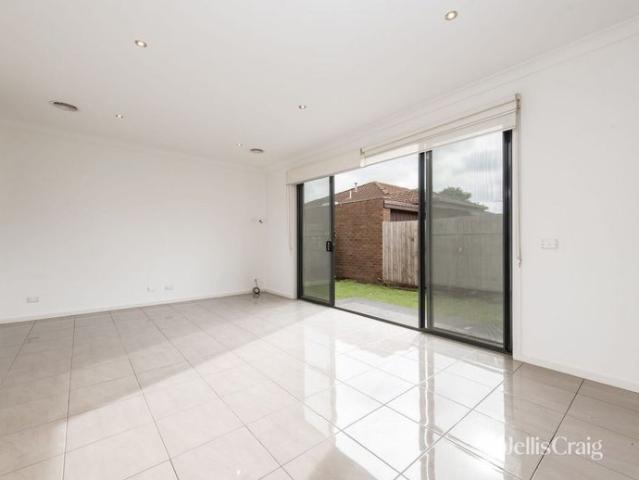 Townhouse for rent in Pascoe Vale, Melbourne