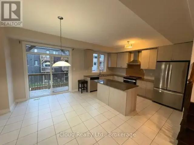 Townhouse for rent in Durham, Ontario