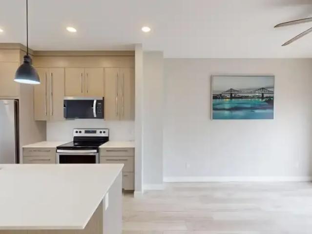 Townhouse for rent in Northwest, Alberta