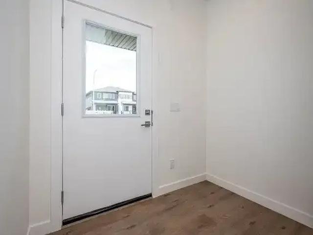 Townhouse for rent in Northwest, Alberta