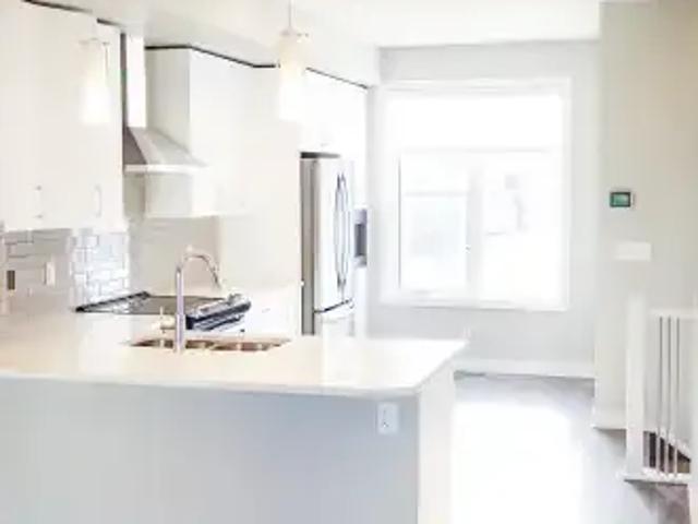 Townhouse for rent in Northwest, Alberta