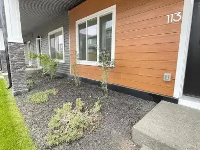 Townhouse for rent in Northwest, Alberta