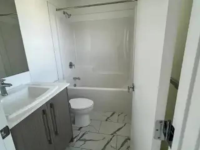 Townhouse for rent in Northwest, Alberta