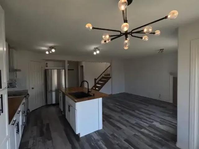 Townhouse for rent in Northwest, Alberta