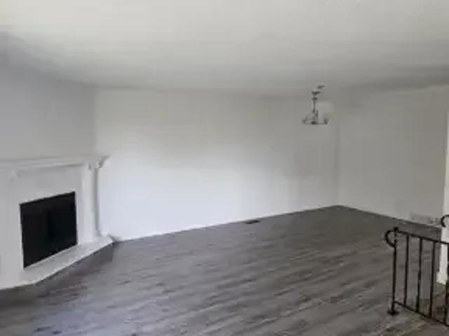 Townhouse for rent in Northwest, Alberta