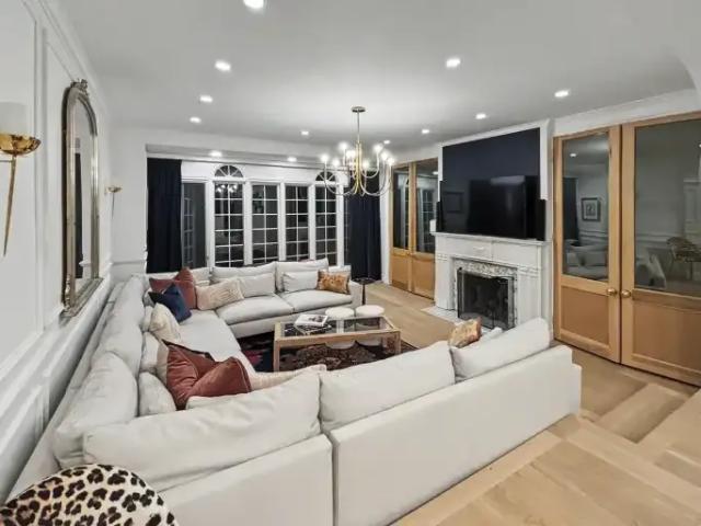 Townhouse for rent in Northwest, Alberta