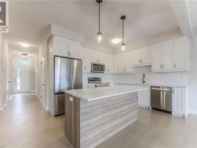 Townhouse for rent in Cambridge, Ontario