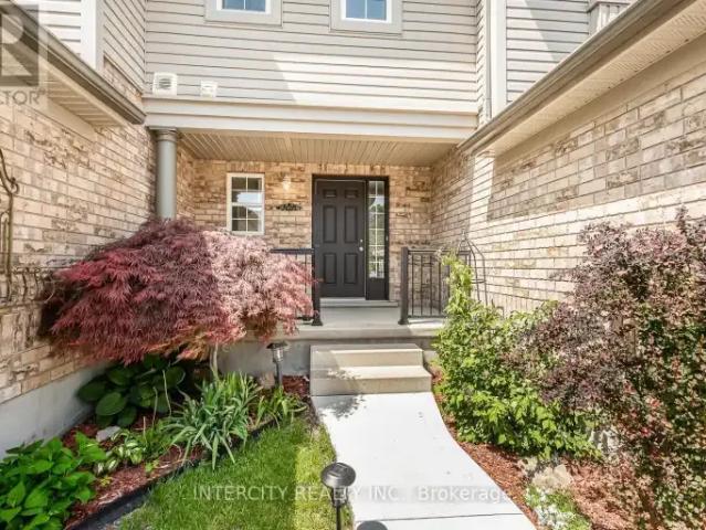 Townhouse for rent in Cambridge, Ontario