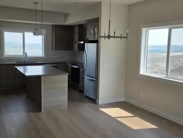 Townhouse for rent in Alberta