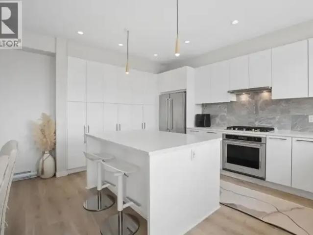 Townhouse for rent in Coquitlam, British Columbia