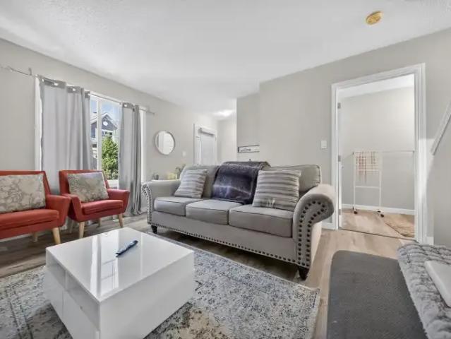 Townhouse for rent in Wedgewood, Alberta