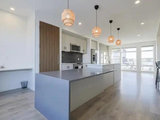 Townhouse for rent in Wedgewood, Alberta