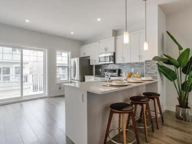 Townhouse for rent in Wedgewood, Alberta