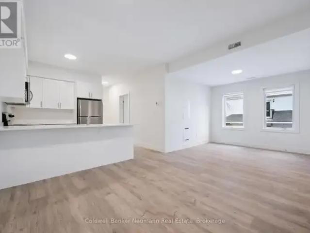 Townhouse for rent in Guelph, Ontario