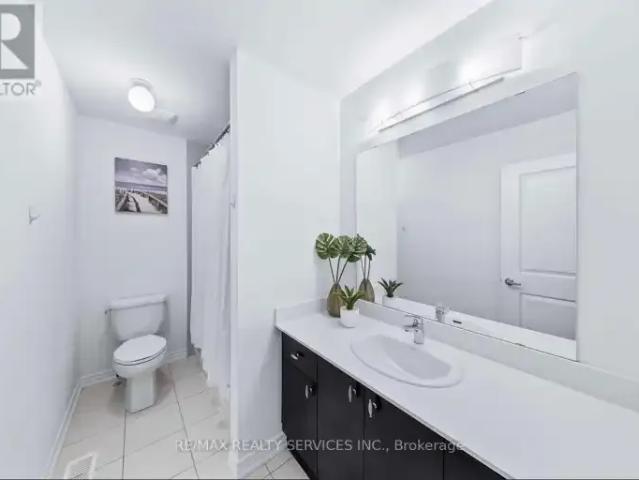 Townhouse for rent in Innisfil, Ontario