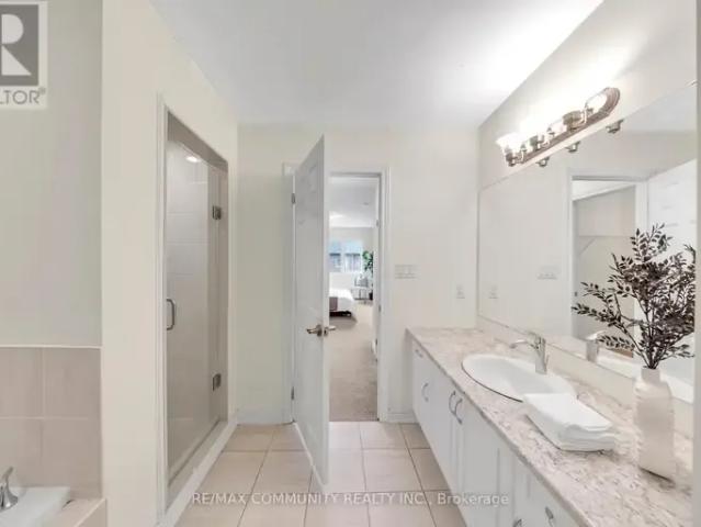 Townhouse for rent in Innisfil