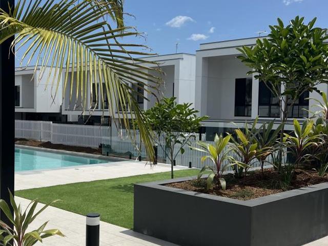 Townhouse for sale in Toombul, Queensland