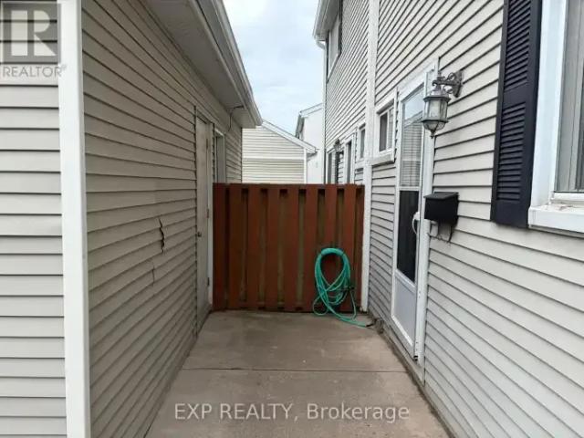 Townhouse for rent in Niagara, Ontario