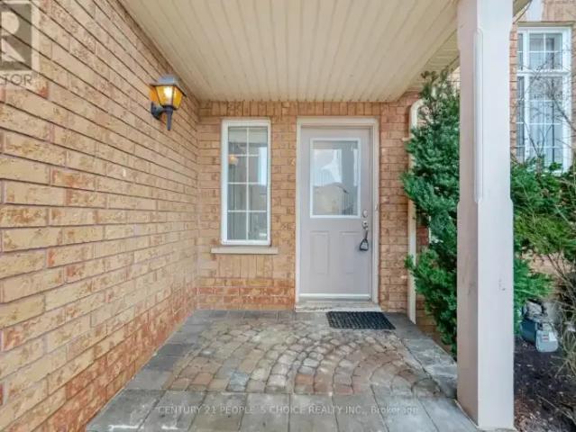 Townhouse for rent in Oakville, Ontario
