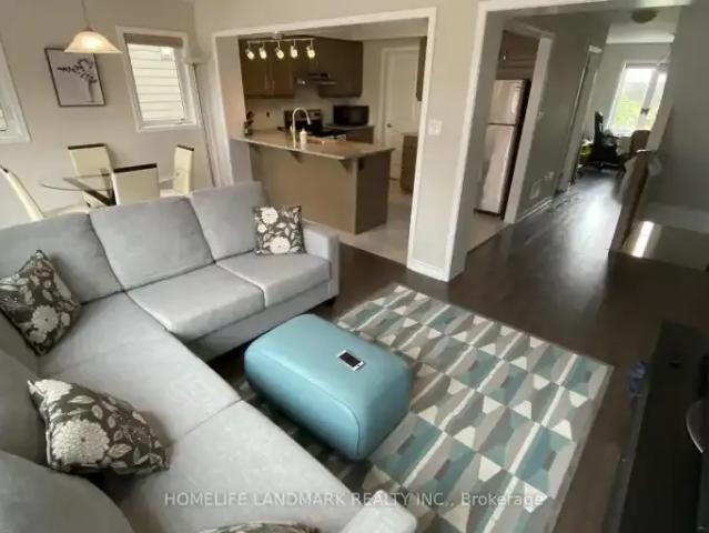 Townhouse for rent in Oakville, Ontario