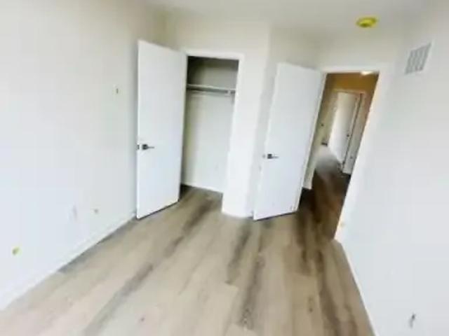 Townhouse for rent in Oakville, Ontario