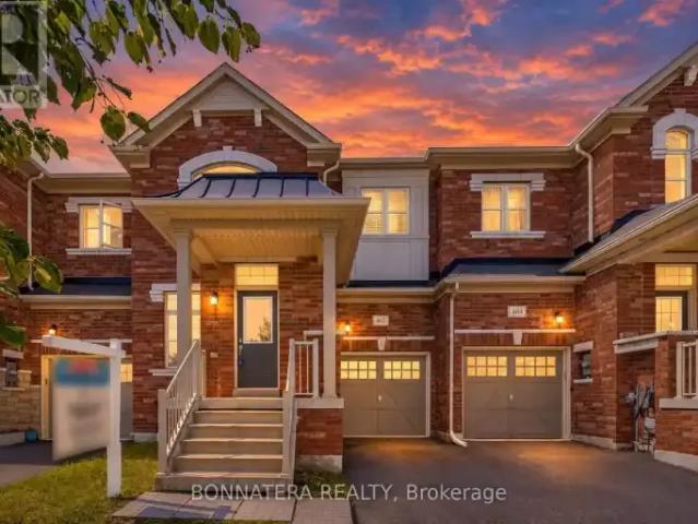 Townhouse for rent in Oakville, Ontario