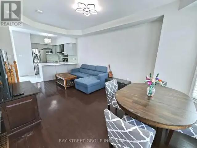 Townhouse for rent in Oakville, Ontario