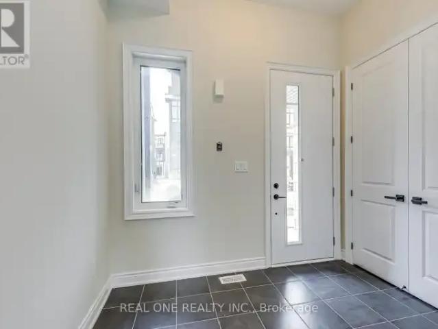 Townhouse for rent in Oakville, Ontario