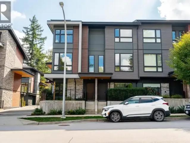 Townhouse for rent in Port Moody, British Columbia