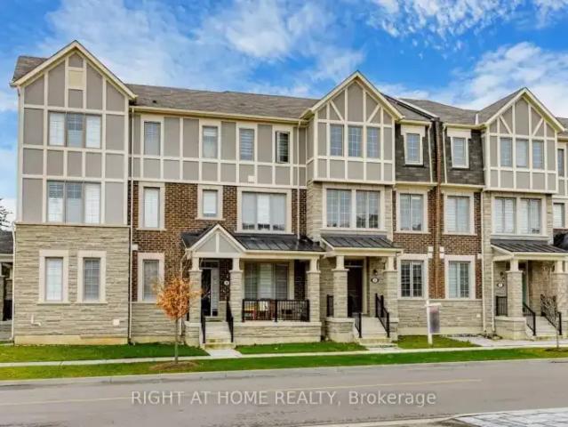 Townhouse for rent in Richmond Green, Richmond Hill
