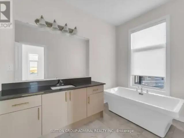 Townhouse for rent in Richmond Hill, Ontario