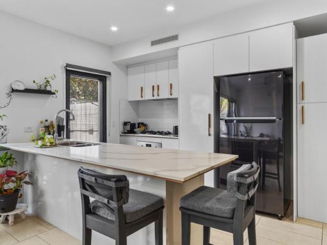 Townhouse for rent in Toombul, Queensland