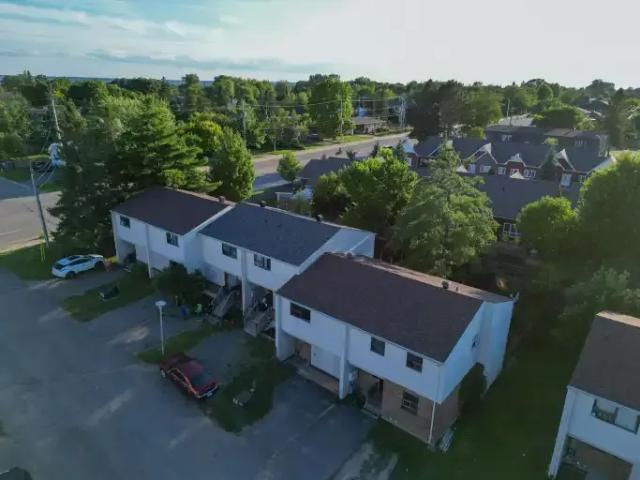 Townhouse for rent in Sault Sainte Marie, Ontario