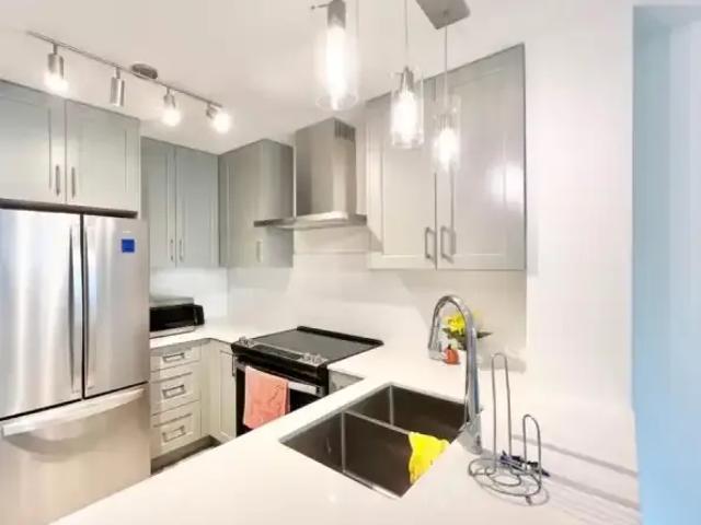 Townhouse for rent in Surrey, British Columbia