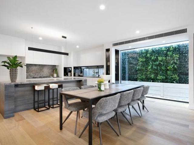Townhouse for sale in Camerons Creek, Victoria