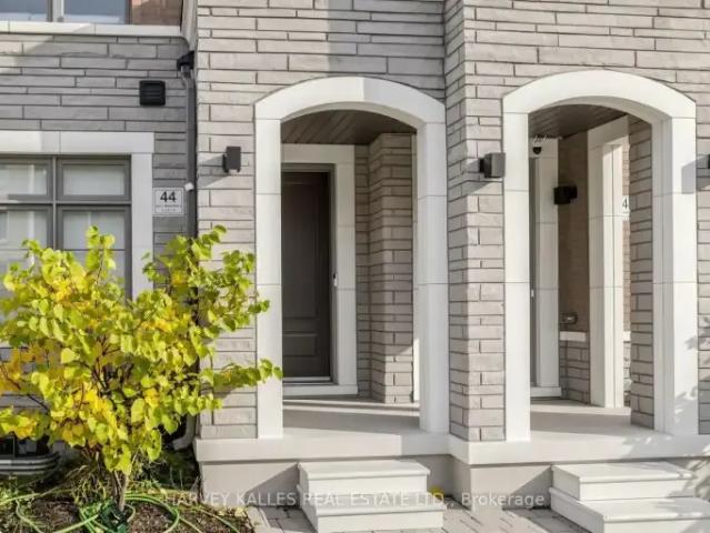Townhouse for rent in Vaughan, Golden Horseshoe