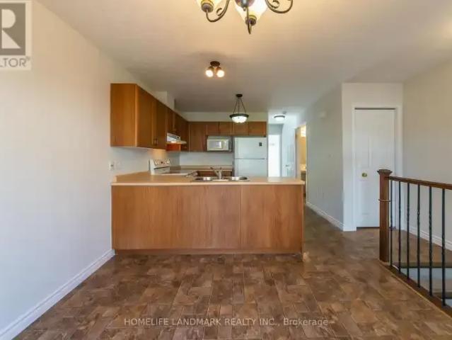 Townhouse for rent in Waterloo, Ontario