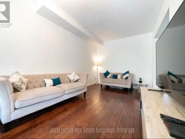 Townhouse for rent in Milton, Ontario