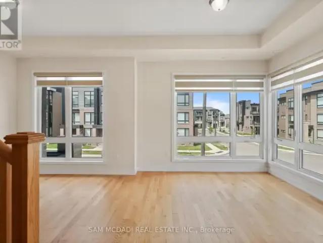 Townhouse for rent in Oakville, Ontario