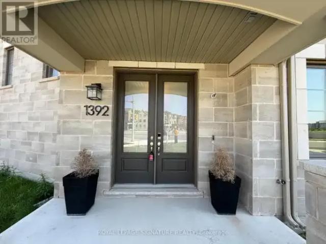 Townhouse for rent in Oakville, Ontario