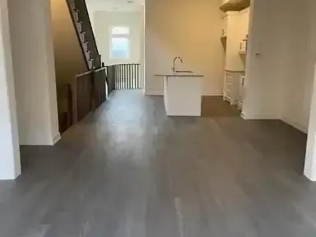 Townhouse for rent in Vaughan