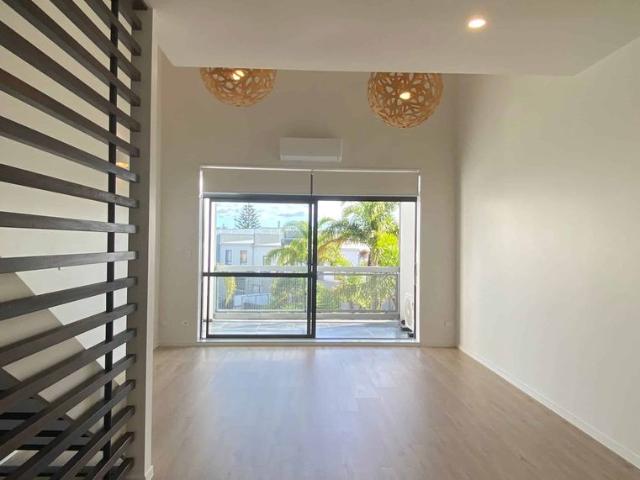 Townhouse for rent in Auckland, Oroua County