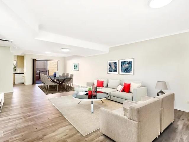Townhouse for rent in Sydney, New South Wales