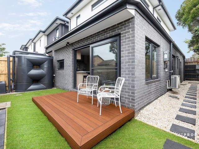 House for rent in Heidelberg Heights, Melbourne
