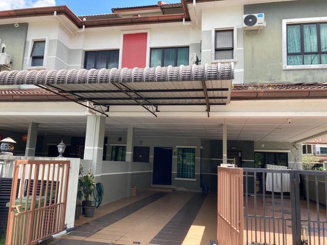 Townhouse for rent in Kuching
