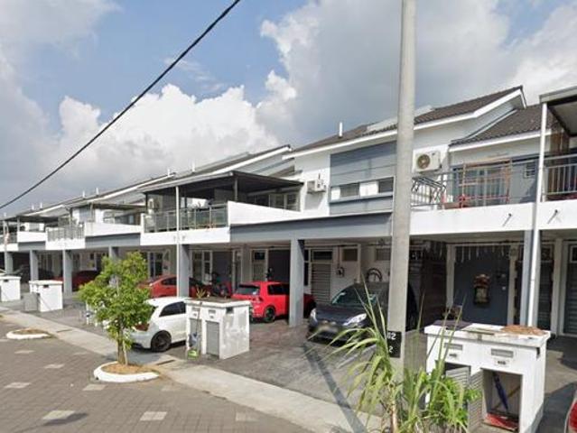Townhouse for sale in Kuala Selangor, Selangor